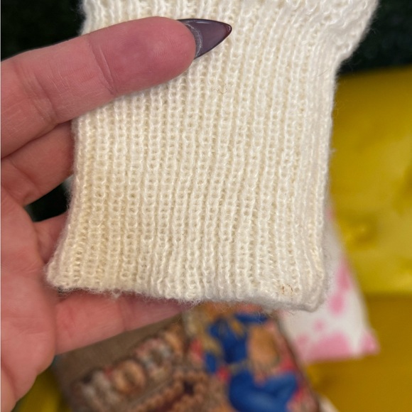 BiBi Fall Delicate‎ Cream Sweater with Flowers Size S but oversized NWOT - Picture 8 of 14